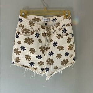 Kaii High Waist Floral Shorts - Cream and Black